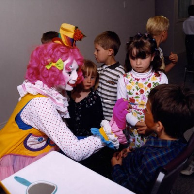 Tickles Clown Birthday Parties Victoria BC Canada, Vancouver BC, Nanaimo BC, Parksville, Ladysmith,  